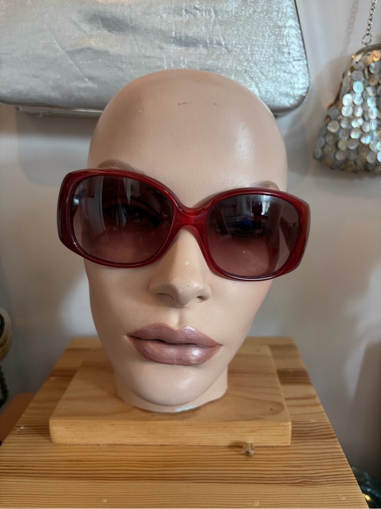 Fendi Accessories - FENDI Oversized Women's Sunglasses